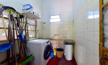 VENTA CASA 4 AMBIENTES C/ PILETA EN MORENO PERMUTA