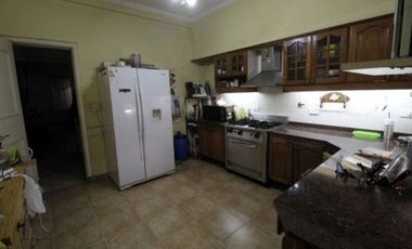 Venta Casa 4 amb Ramos Mejia Zona Ateneo Don Bosco