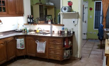 Venta Casa 4 amb Ramos Mejia Zona Ateneo Don Bosco