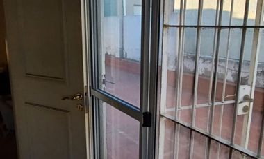 Venta Casa 4 amb Ramos Mejia Zona Ateneo Don Bosco