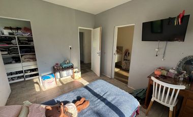 VENTA CASA 4 AMB PILETA EN LA PRIMAVERA GOLF LUJAN