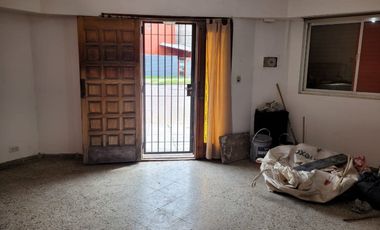 Vivienda Multifamiliar en  Lanus Este