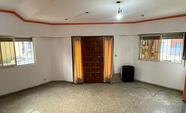 Vivienda Multifamiliar en  Lanus Este