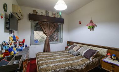 VENTA CASA EN BLOCK 5AMB.PATIO.TERRAZA.COCHERA!