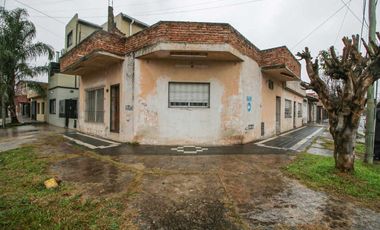 VENTA CASA EN BLOCK 5AMB.PATIO.TERRAZA.COCHERA!