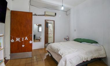 VENTA CASA EN BLOCK 5AMB.PATIO.TERRAZA.COCHERA!