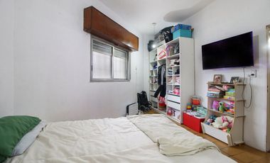 VENTA CASA EN BLOCK 5AMB.PATIO.TERRAZA.COCHERA!