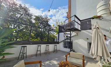 VENTA PH 2 AMBIENTES Y MEDIO OFICINA