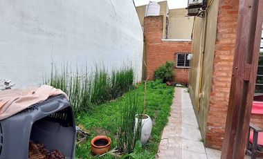 VENTA CASA 2 AMB,PARQUE Y GARAJE,LOPEZ DE GOMARA