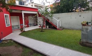 VENTA CASA BERAZATEGUI 4 AMB COCHERA PILETA JARDIN