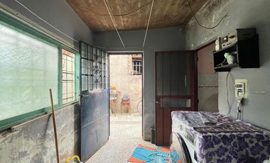 VENTA CASA LANUS PATIO Y TERRAZA PROPIAS