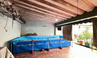 VENTA CASA LANUS PATIO Y TERRAZA PROPIAS