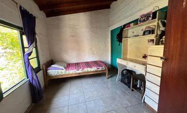 Venta Casa Cuatro Ambientes En Morón Mas Depto.