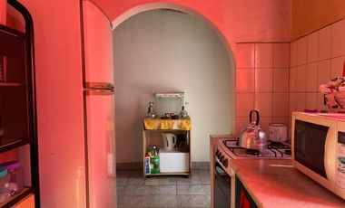 Venta Casa Cuatro Ambientes En Morón Mas Depto.