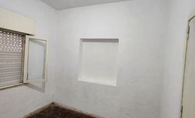 VENTA LONGCHAMPS CASA 4 AMBIENTES