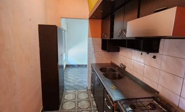 VENTA LONGCHAMPS CASA 4 AMBIENTES