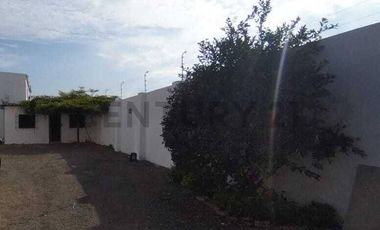 RENTA DE CASA DELUXE EN URBANIZACIÓN MONTERREY MONTECRISTI A ALTURA DE OROMARTV