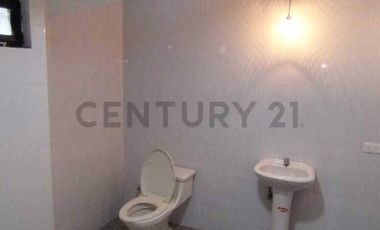 RENTA DE CASA DELUXE EN URBANIZACIÓN MONTERREY MONTECRISTI A ALTURA DE OROMARTV