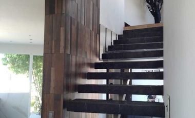 Departamento 2 niveles con Alberca y Jardín - Altozano