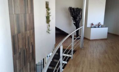 Departamento 2 niveles con Alberca y Jardín - Altozano