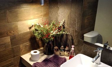 Departamento 2 niveles con Alberca y Jardín - Altozano