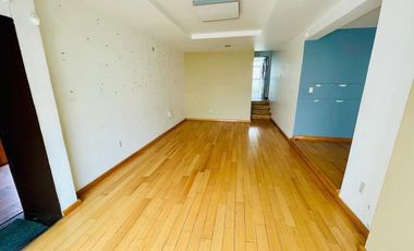 CASA EN RENTA EN LOMAS DE LAS ÁGUILAS FRACCIONAMIENTO CON SEGURIDAD!!!