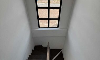 4-Bedroom Duplex House & Lot in Taytay