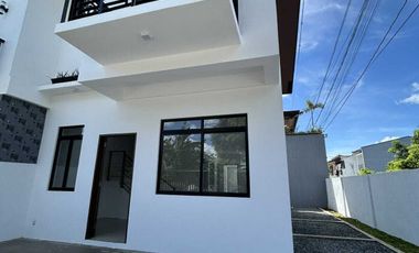 4-Bedroom Duplex House & Lot in Taytay