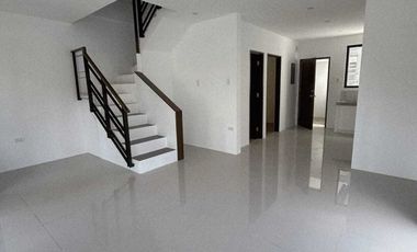 4-Bedroom Duplex House & Lot in Taytay