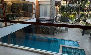 FOR SALE HOUSE MANSION IN NORTH FORBES PARK MAKATI CITY