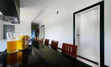 Multi-Unit Property for Sale – Perfect for Airbnb, Staff Housing, or Leasing