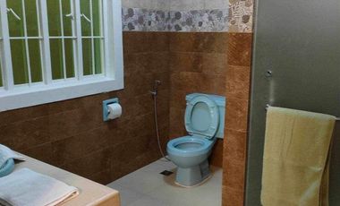 Spacious Bungalow House & Lot with Pool for Sale – Angeles City