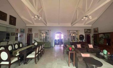 Spacious Bungalow House & Lot with Pool for Sale – Angeles City