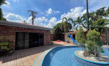 Spacious Bungalow House & Lot with Pool for Sale – Angeles City