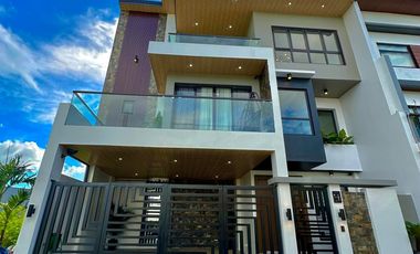 Swimming Pool 3 Storey House&Lot for sale in Greenwoods Pasig City near Cainta