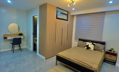 Swimming Pool 3 Storey House&Lot for sale in Greenwoods Pasig City near Cainta