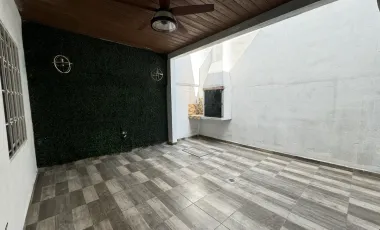 Casa en venta en Jardines Coloniales, Saltillo, Coahuila de Zaragoza