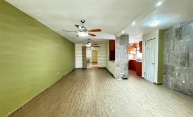 Casa en venta en Jardines Coloniales, Saltillo, Coahuila de Zaragoza