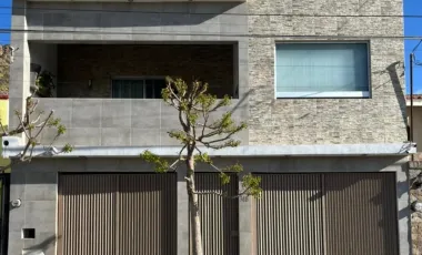 Casa en venta en Jardines Coloniales, Saltillo, Coahuila de Zaragoza