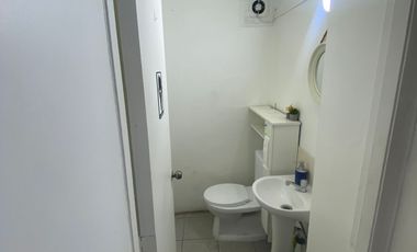 CAFE FUNCIONANDO CON TRES BAÑOS