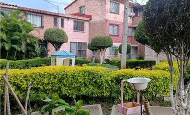 VENTA DE CASA EN CONDOMINIO RINCONADA PALMIRA JIUTEPEC