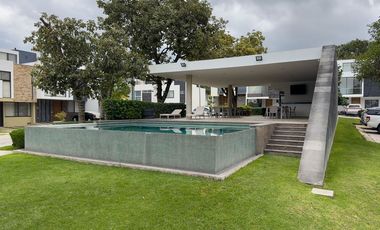 CASA EN VENTA CAPITAL NORTE COTO MANZANOS