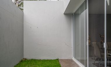 CASA EN VENTA CAPITAL NORTE COTO MANZANOS
