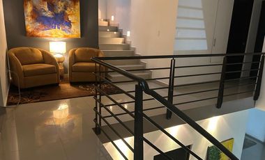 Casa Venta en Cumbres Elite Cima de la Montaña Monterrey NL Con Alberca