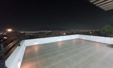 Casa Venta en Cumbres Elite Cima de la Montaña Monterrey NL Con Alberca