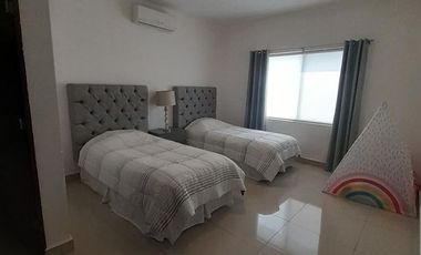 Casa Venta en Cumbres Elite Cima de la Montaña Monterrey NL Con Alberca