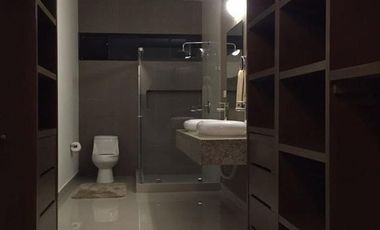 Casa Venta en Cumbres Elite Cima de la Montaña Monterrey NL Con Alberca