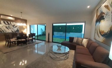 Casa Venta en Cumbres Elite Cima de la Montaña Monterrey NL Con Alberca
