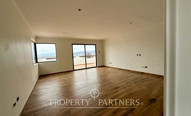 Espaciosa y linda Casa en Arriendo con Gran Vista a la Bahía de La Herradura