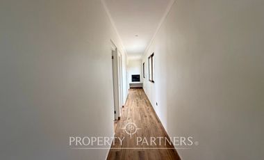 Espaciosa y linda Casa en Arriendo con Gran Vista a la Bahía de La Herradura